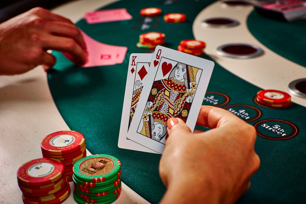 Why mobile baccarat apps gained massive popularity?